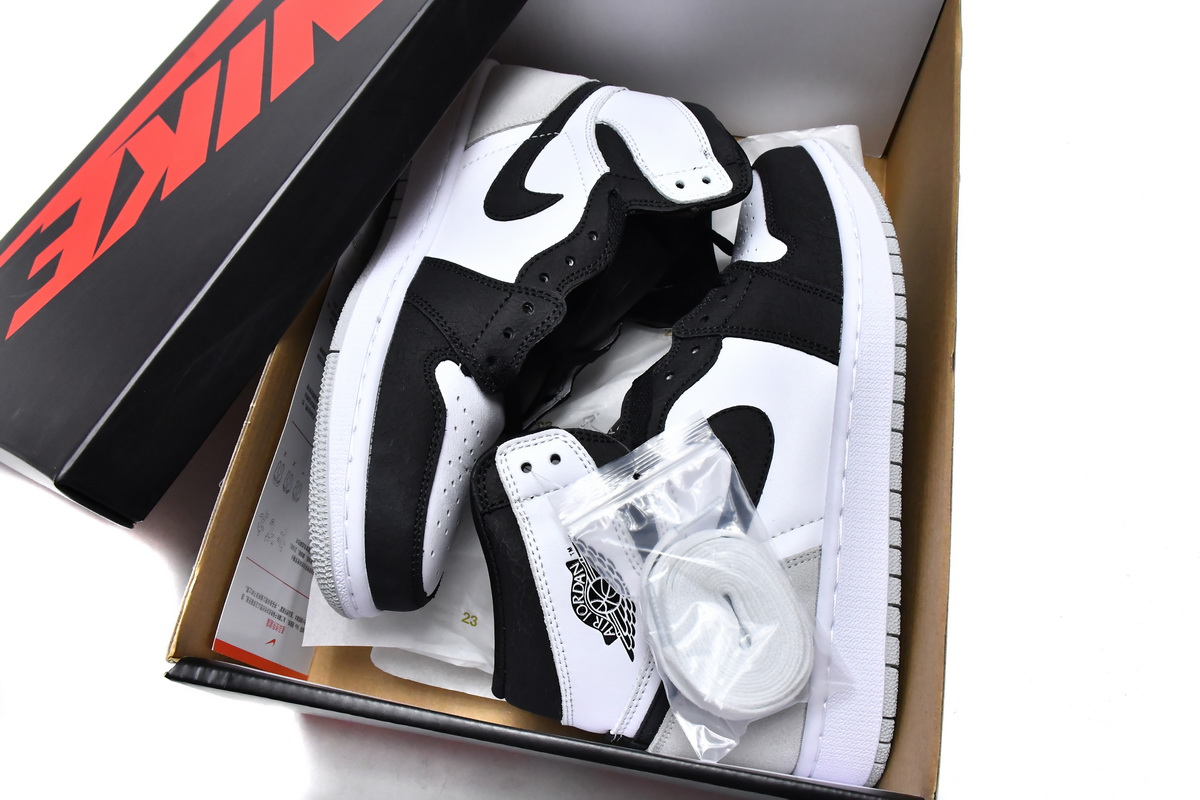 Air Jordan 1 Retro High OG 'Stage Haze' 555088-108 - Limited Edition Sneakers