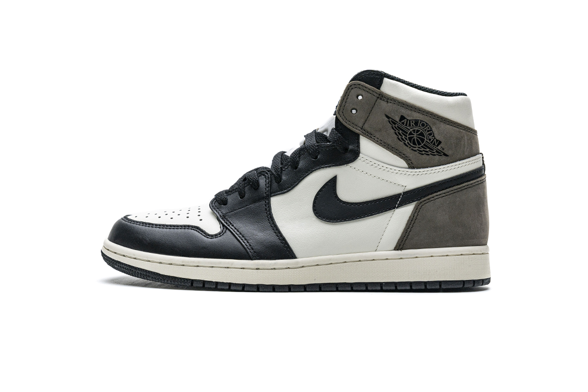 Air Jordan 1 Retro High OG 'Dark Mocha' 555088-105: Classic Design with a Modern Twist