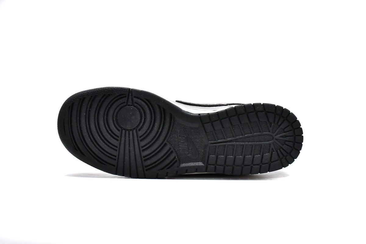 Otomo Katsuhiro x Nike SB Dunk Low Steamboy OST White Black LF0039-006: Stylish Collaboration with Futuristic Vibes