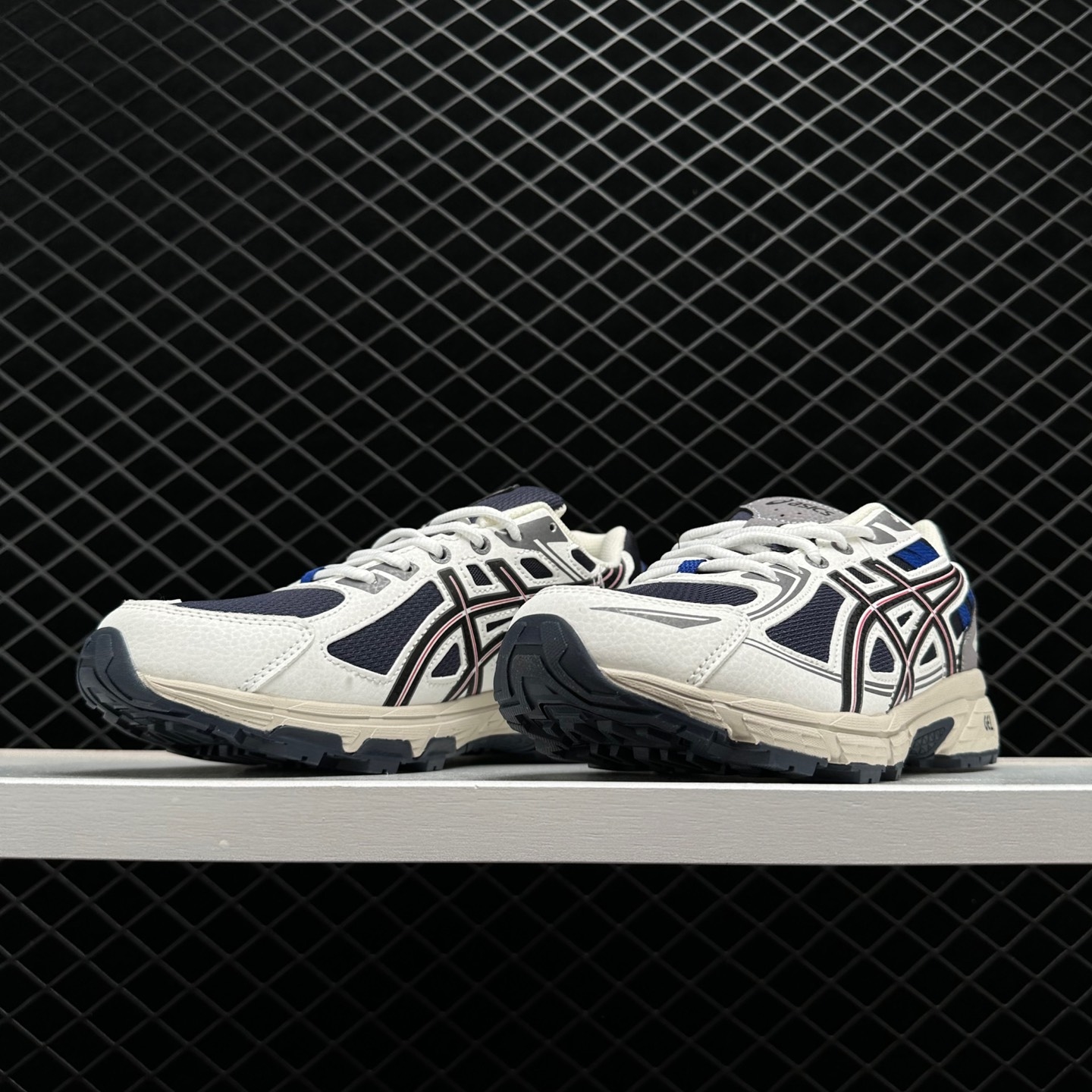 Asics Gel-Venture 6 Black White Blue | Top-rated Trail Running Shoes