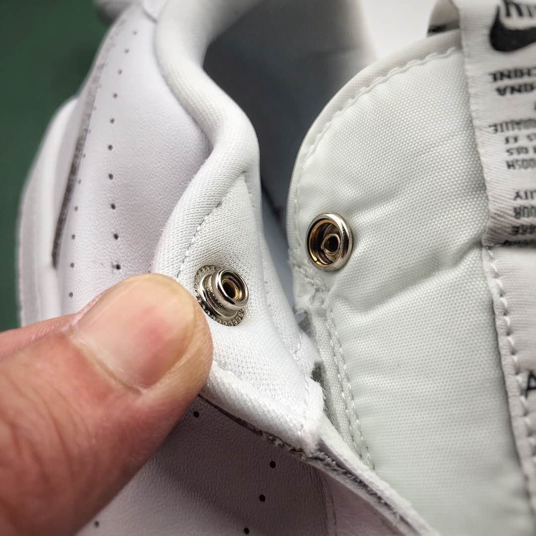 Air Jordan 1 Low Slip 'White' AV3918-100 | Iconic Style and Comfort