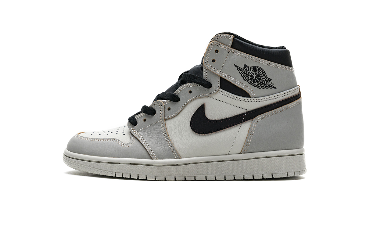 Air Jordan 1 Retro High SB 'NYC To Paris' CD6578-006 - Limited Edition Sneaker