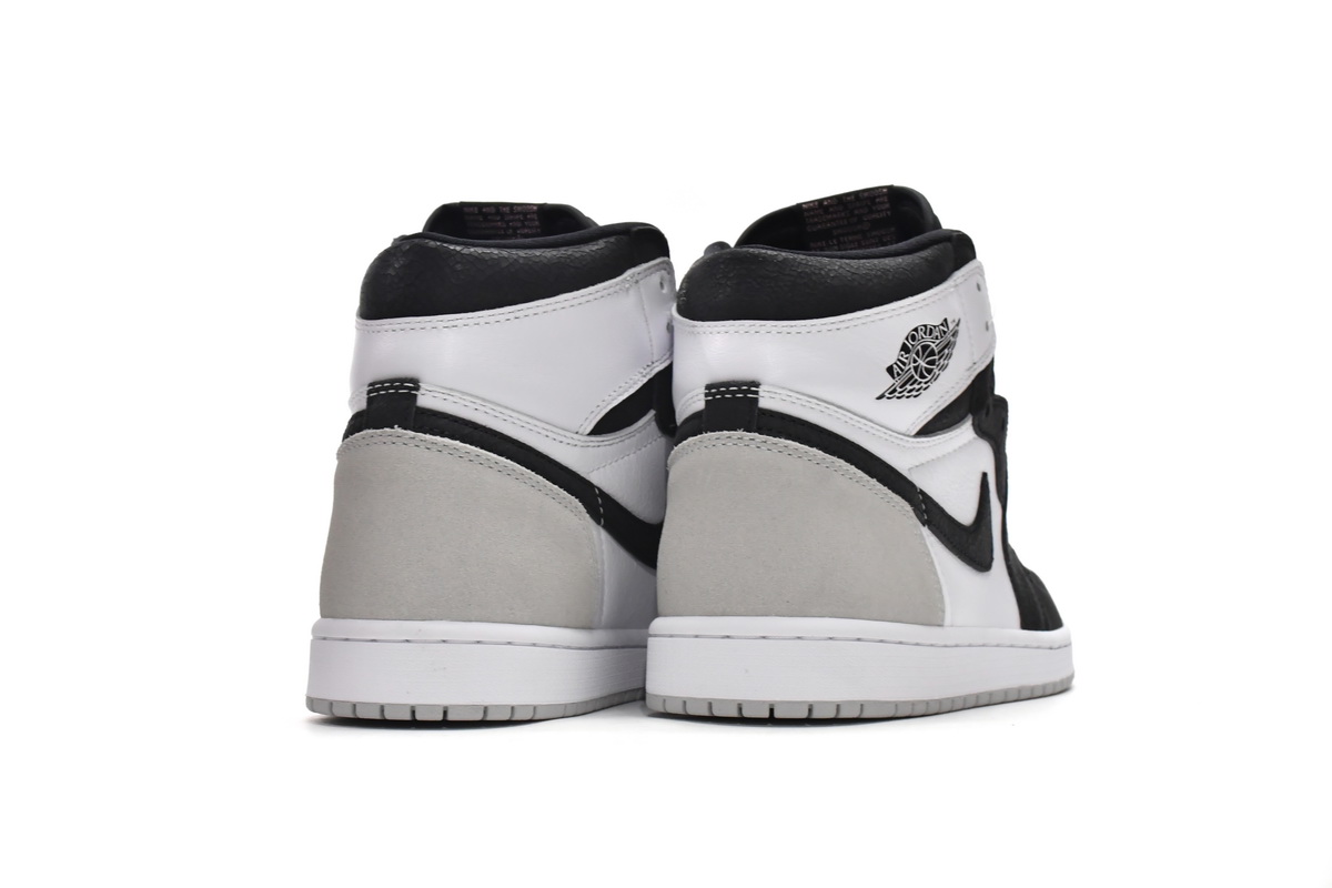 Air Jordan 1 Retro High OG 'Stage Haze' 555088-108 – Iconic Sneaker with Unique Style