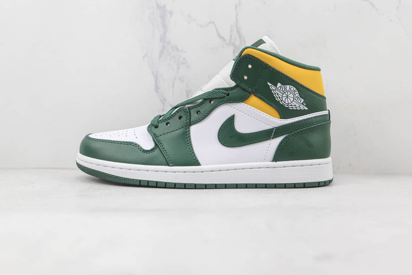Air Jordan 1 Mid 'Sonics 2021' 554724-371 - Stylish Sneakers for Basketball Enthusiasts