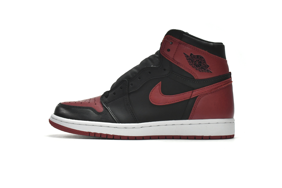 Air Jordan 1 Retro High OG 'Banned' 2016 555088-001